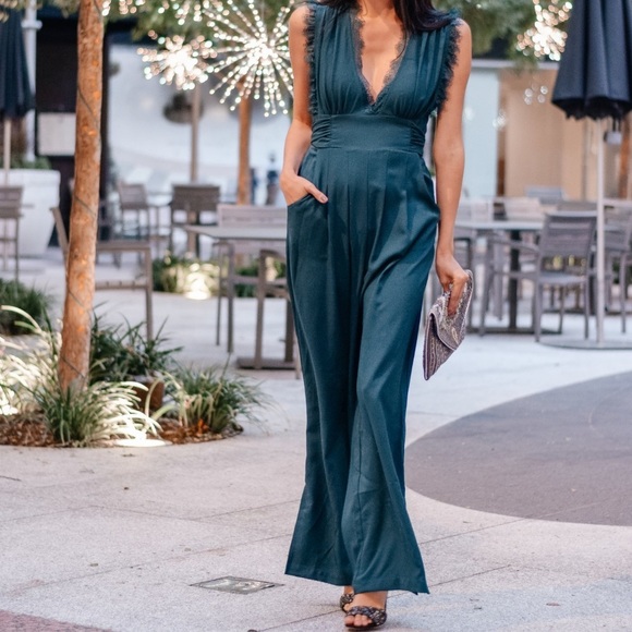 Francesca’s Teal Blue Mira Eyelash Lace Plunge Neckline Wide Leg Jumpsuit Sz XS - Picture 15 of 15